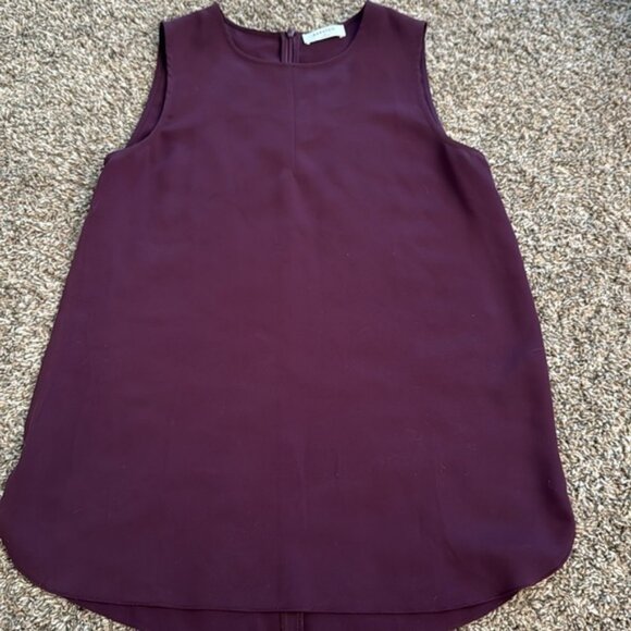 Aritzia Babaton Flowy Dressy Tank Top Blouse Purple Size Small Zipper Back - Picture 3 of 7